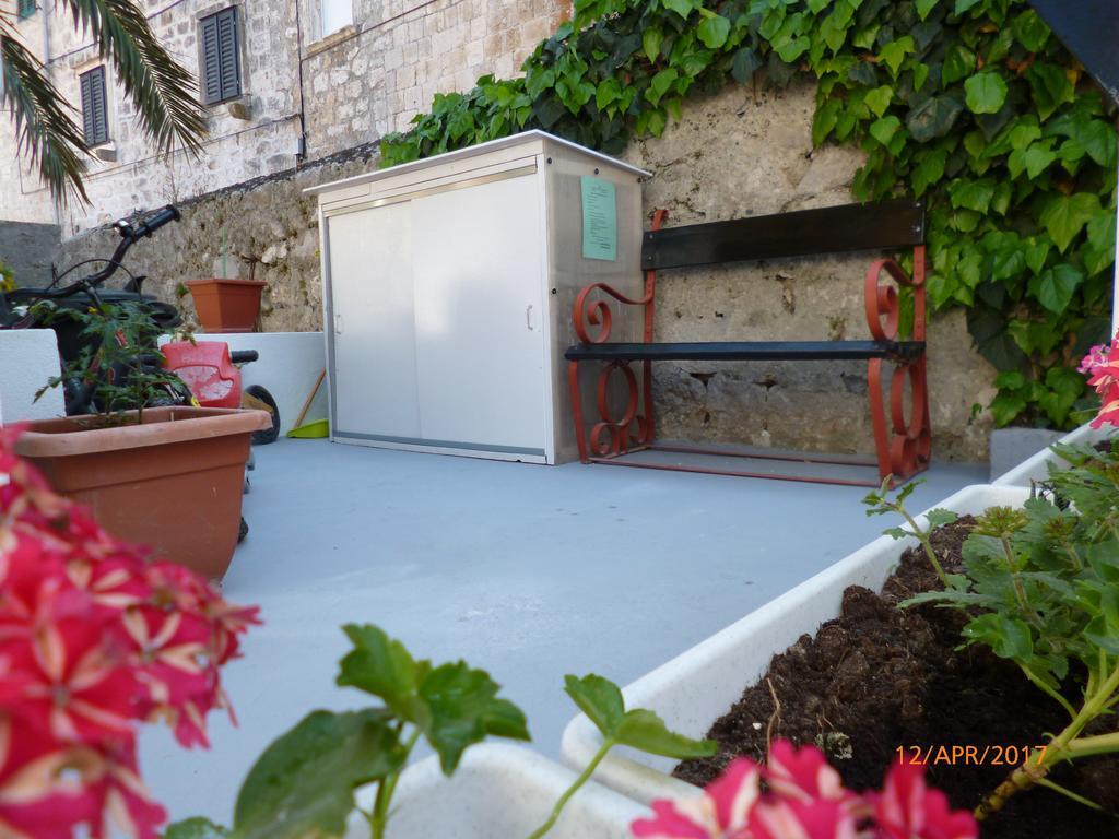 Apartments Haracic Hvar Town Zewnętrze zdjęcie